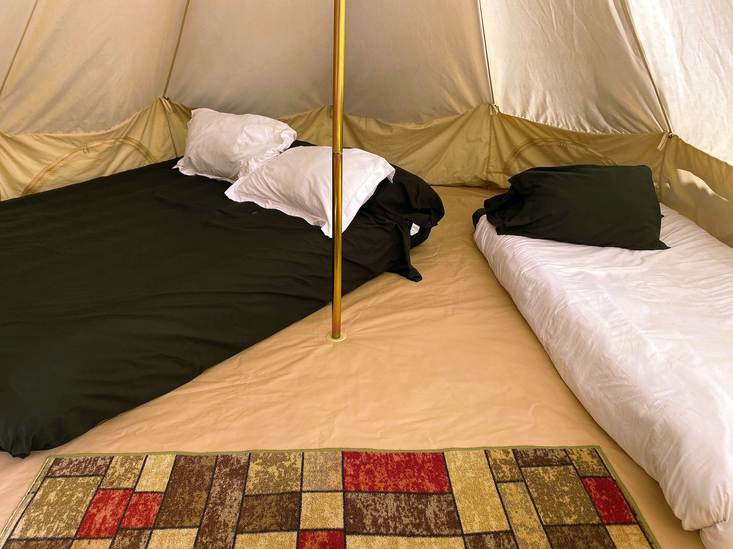 Cabana #3 Wine Country Deluxe Glamping Yurt/Jacuzzi/BBQ/Fire Pit in Temecula, United States
