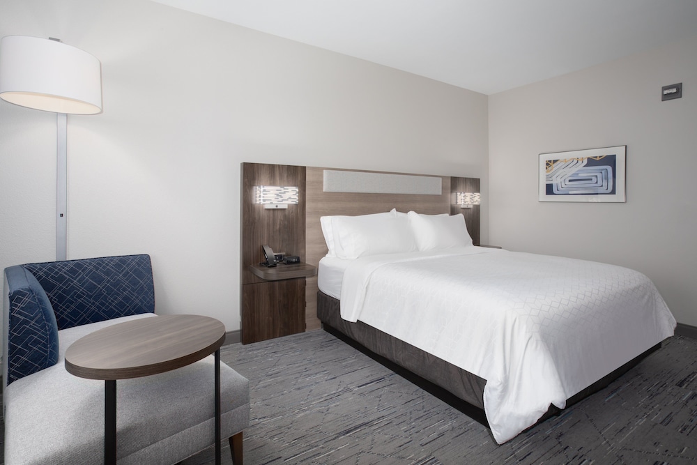 Holiday Inn Express and Suites Burley, an IHG Hotel