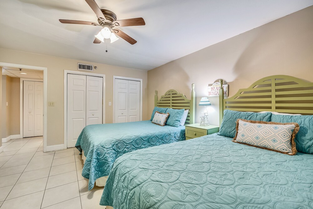 Watercrest by Book That Condo