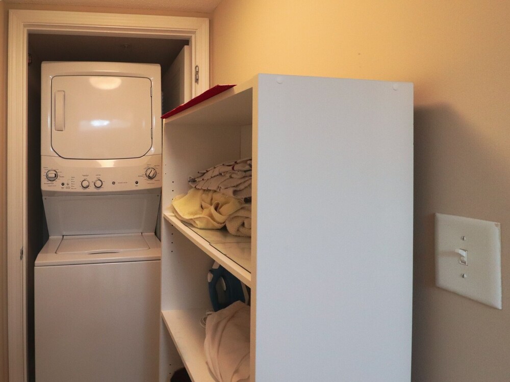 Yacht Club Villas #1-201 3 Bedroom Condo