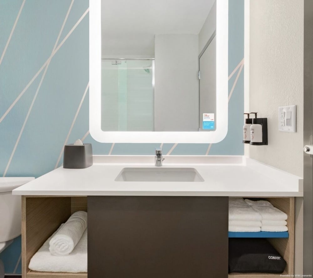 Avid Hotel Macon North, An Ihg Hotel In Macon | Best Rates & Deals On Orbitz