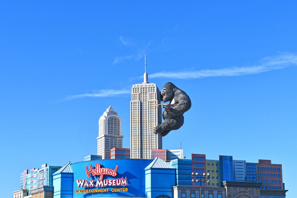 ⭐ NEW - HIGH FLOOR - Direct Oceanfront! Amazing Views!