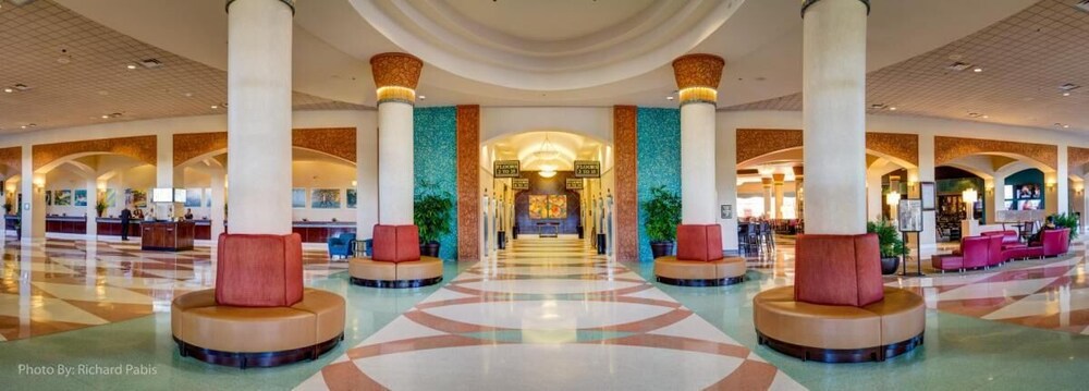 An Adventure Awaits! Stunning Unit, Golf, Close to Epcot