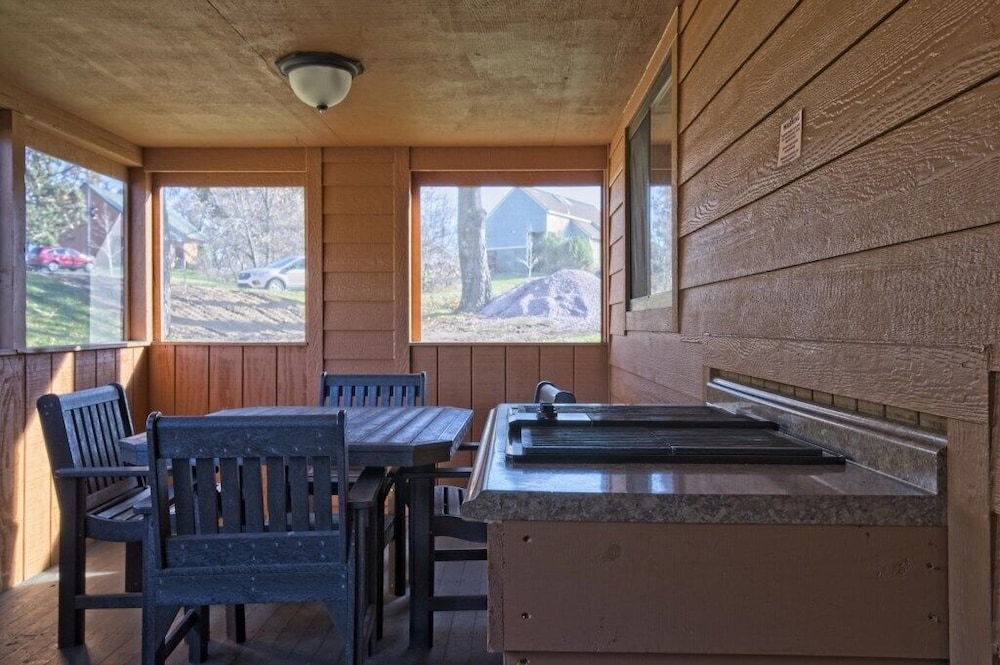 Christmas Mountain Village™ 2 Bedroom Villa Deals & Reviews