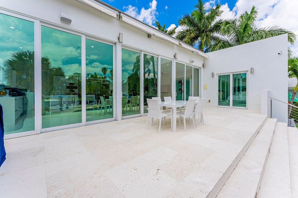 EXCLUSIVE PRIVATE RETREAT IN MIAMI !!!!