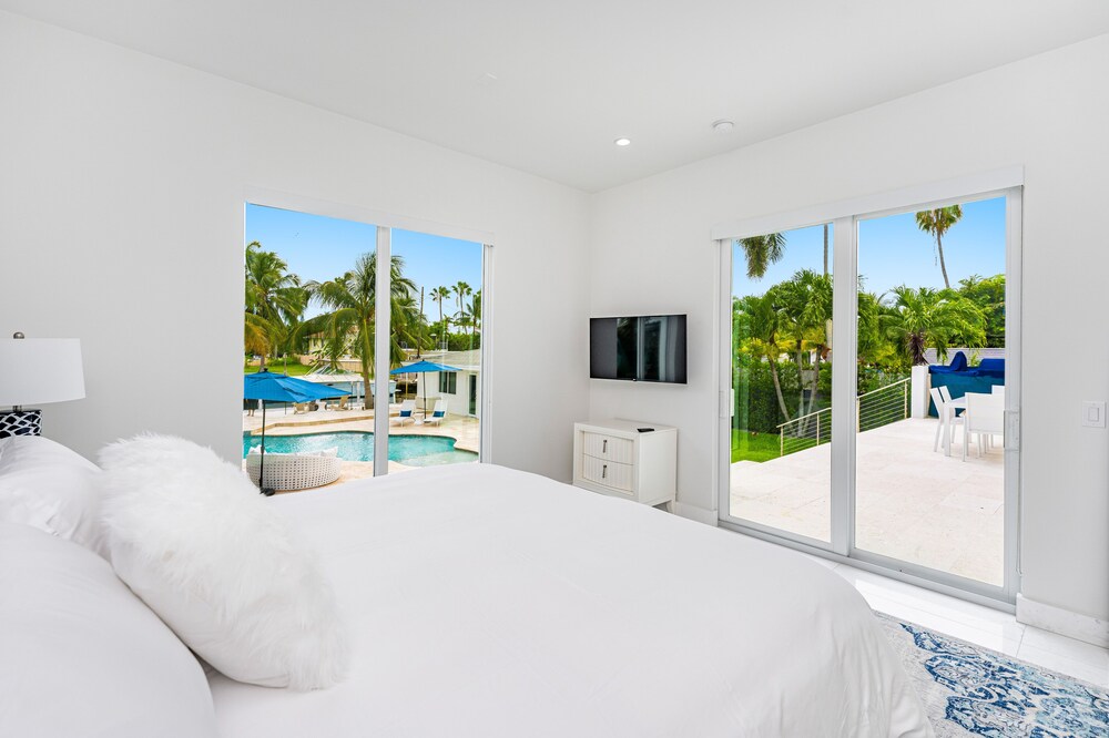 EXCLUSIVE PRIVATE RETREAT IN MIAMI !!!!