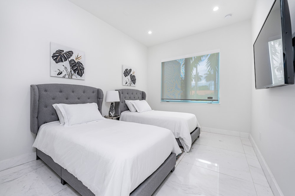 EXCLUSIVE PRIVATE RETREAT IN MIAMI !!!!