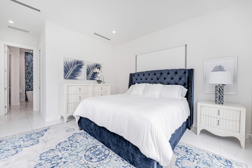 EXCLUSIVE PRIVATE RETREAT IN MIAMI !!!!