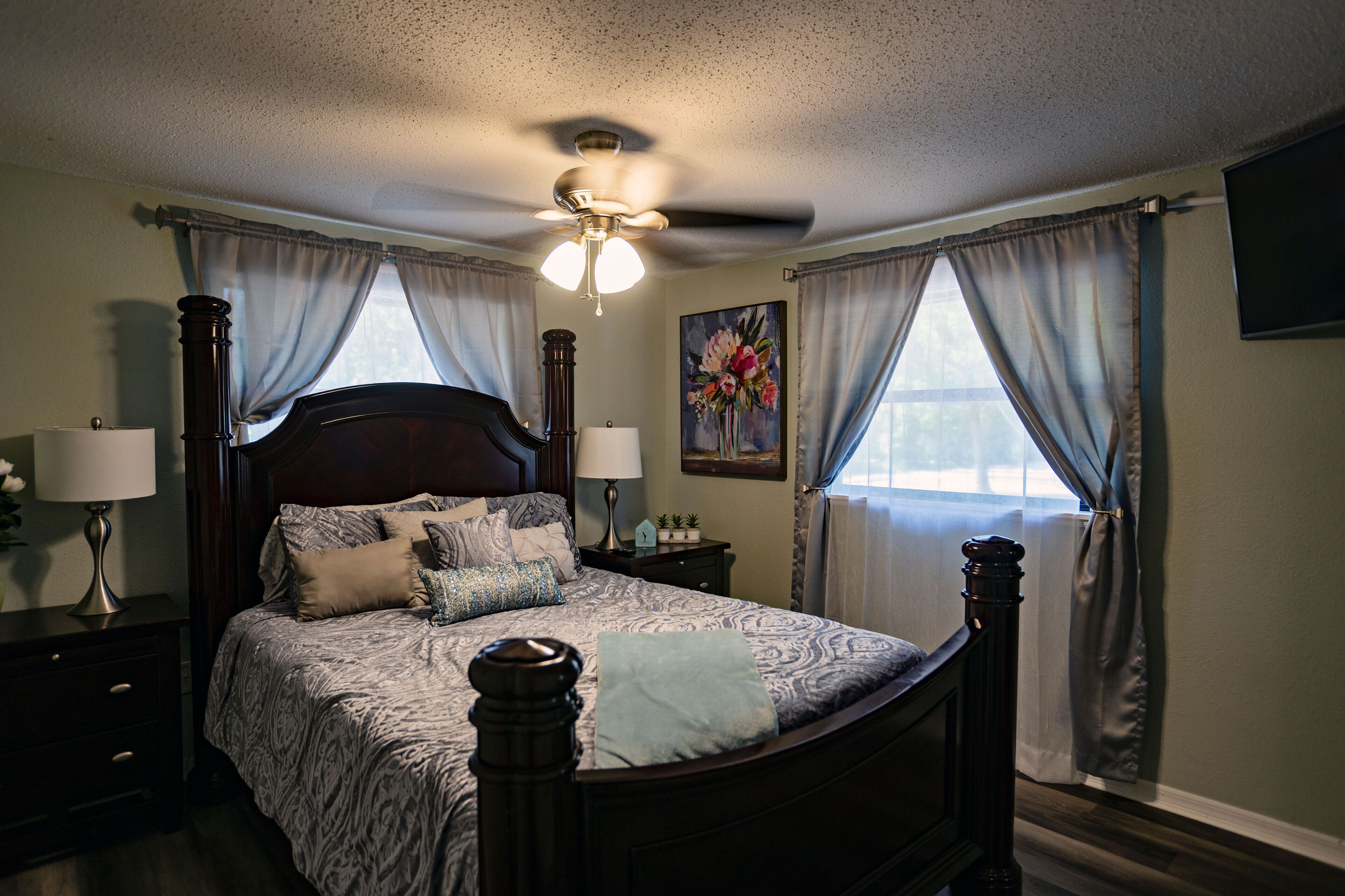 "Slow Tides" - Entire Cottage on the Suwannee River in Chiefland, United States