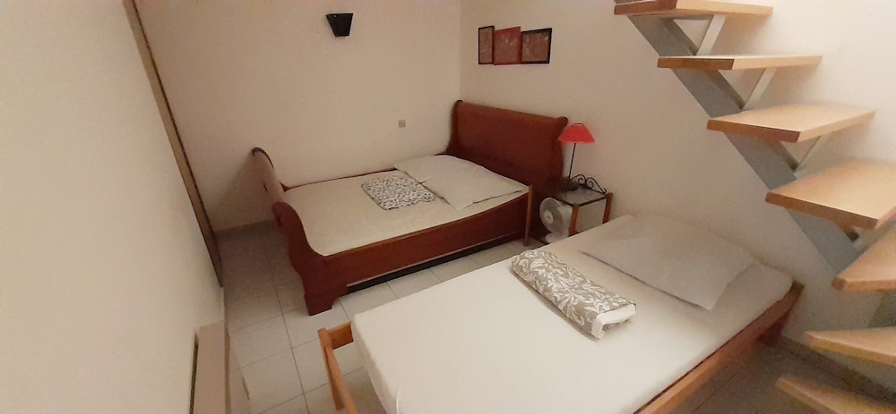 Terrasse Sur Toit Barbecue Tram Direct Montpellier In Montpellier Hotel Rates Reviews On Orbitz