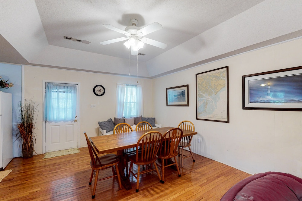 A Block and a Half to the Beach! Dog-Friendly Home w/ Screened Porch & WiFi!