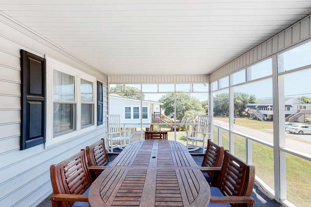 A Block and a Half to the Beach! Dog-Friendly Home w/ Screened Porch & WiFi!