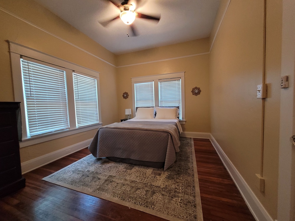 EXQUISITE FAMILY HOME Lakeland Vrbo