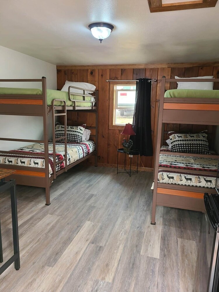 Eagle Rock Resort Cabins 2 or 3 Two Bunk Beds Yakima County Vrbo