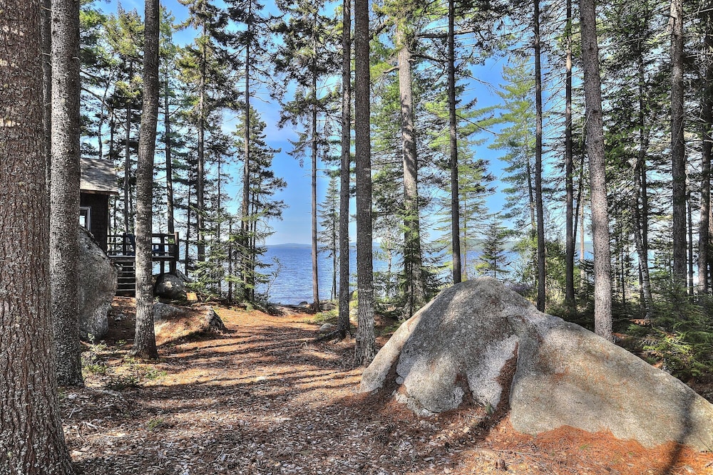 Rock Camp Exquisite cottages on Mooselookmeguntic Lake, just featured