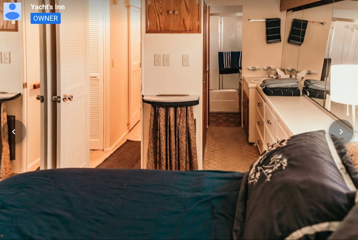 60' Luxury Yacht  Northport MI on Grand Traverse Bay in Traverse City, United States