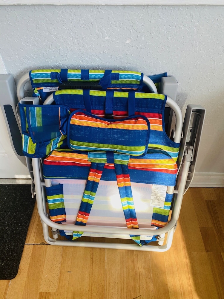 Sunset Beach Treasure Island 2/1 Wi-Fi Parking