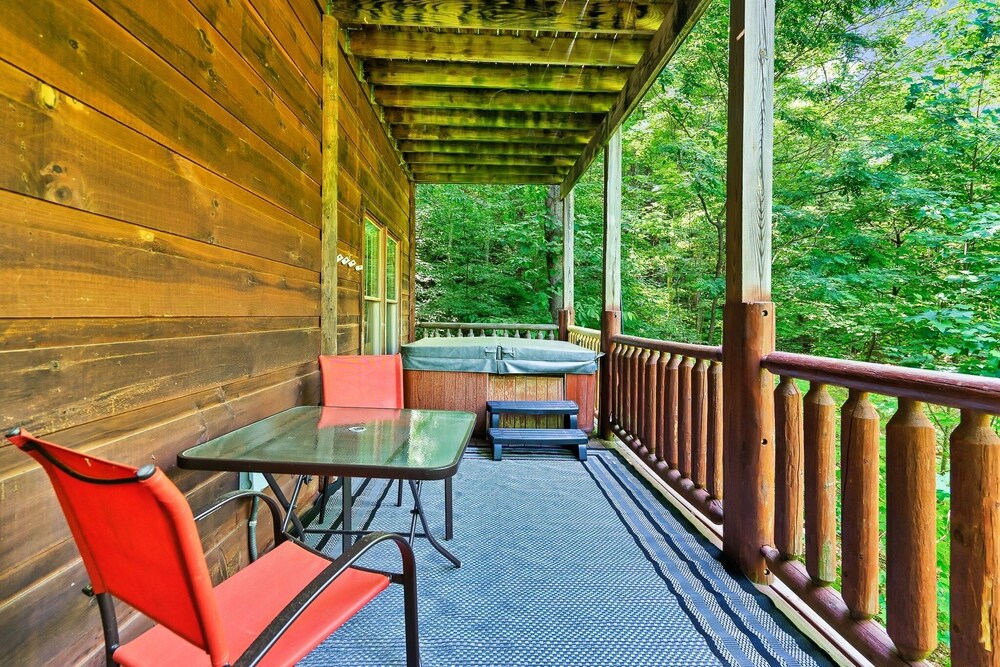 Balcony, ⭐️NEW Listing! 3 Story Tree Top Cabin with Hot Tub and Game Room!⭐️