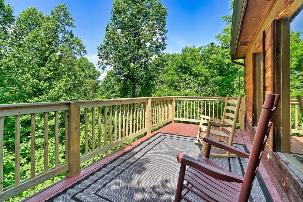 Balcony, ⭐️NEW Listing! 3 Story Tree Top Cabin with Hot Tub and Game Room!⭐️