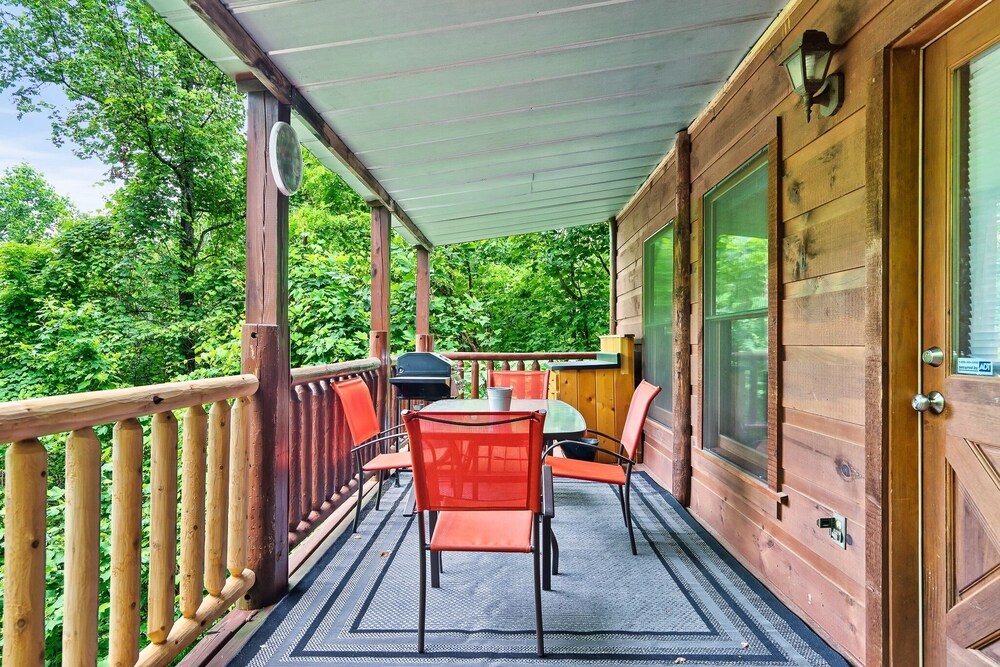 Balcony, ⭐️NEW Listing! 3 Story Tree Top Cabin with Hot Tub and Game Room!⭐️