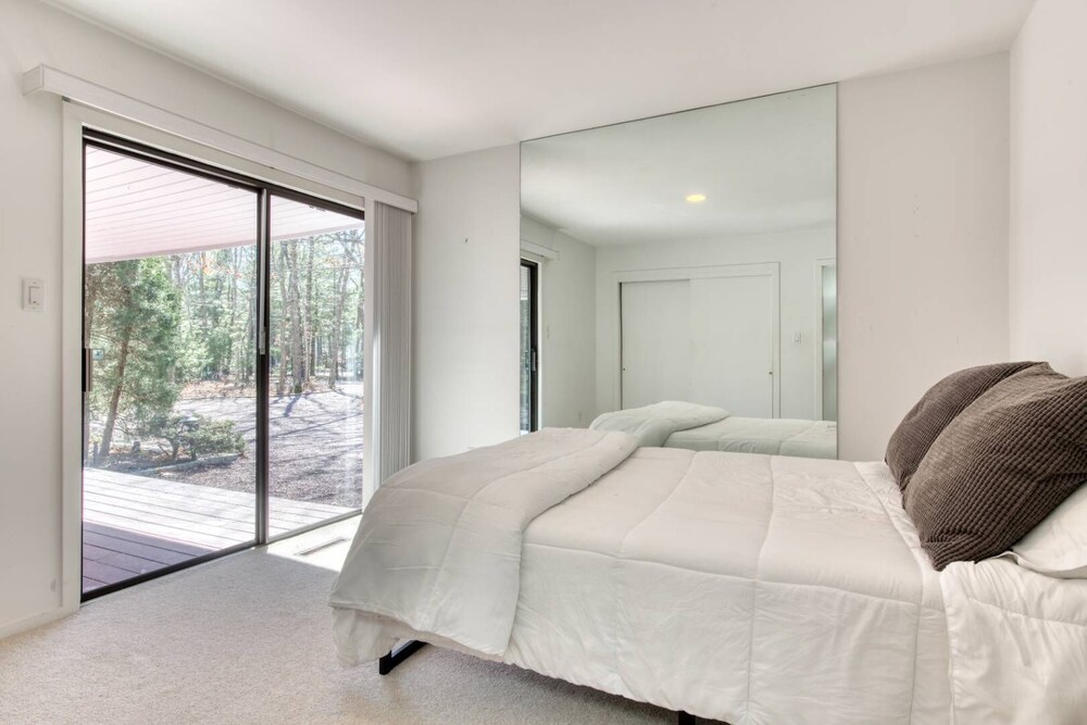 Westhampton Oasis w/ Pool, Tennis & Guest House Westhampton Vrbo