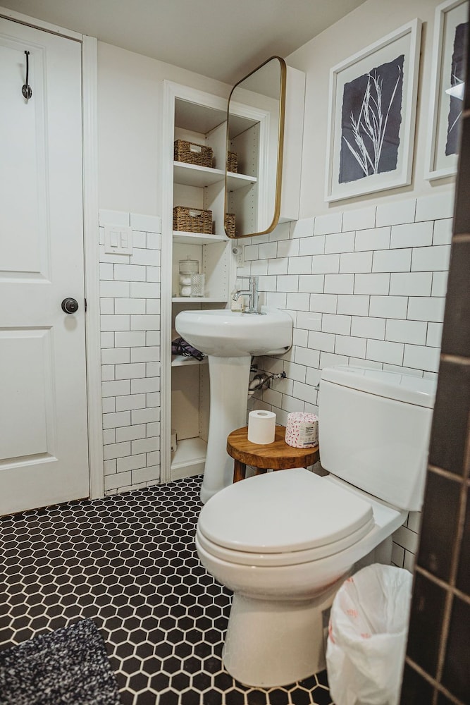 Loma House-heated pool, hot tub, sauna, walk to Warren Dunes!