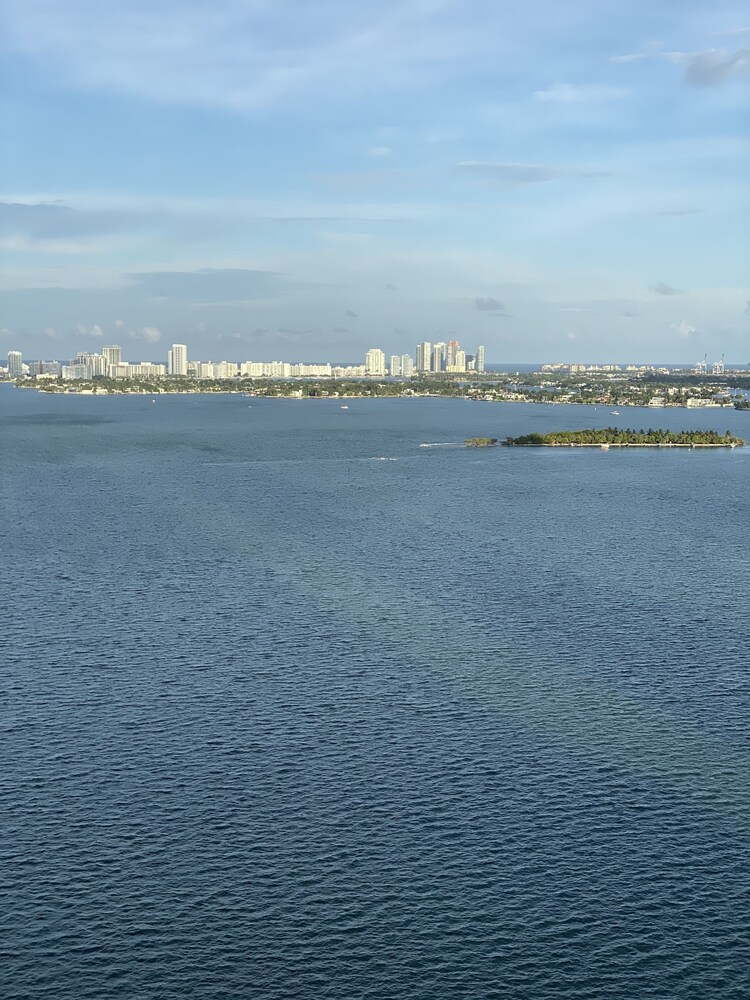 Ocean front bay view & city view