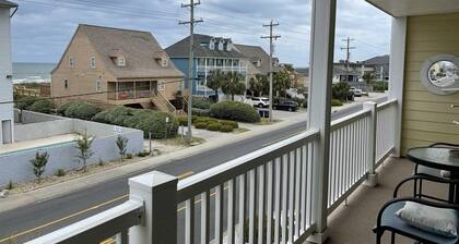 Grove Pointe 201
