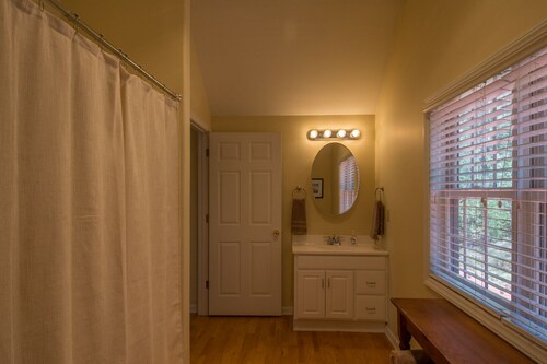 Top Hotels In West Jefferson Nc From 175 Expedia