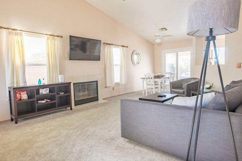 Drake · The great get away, comfortable, clean and quiet.