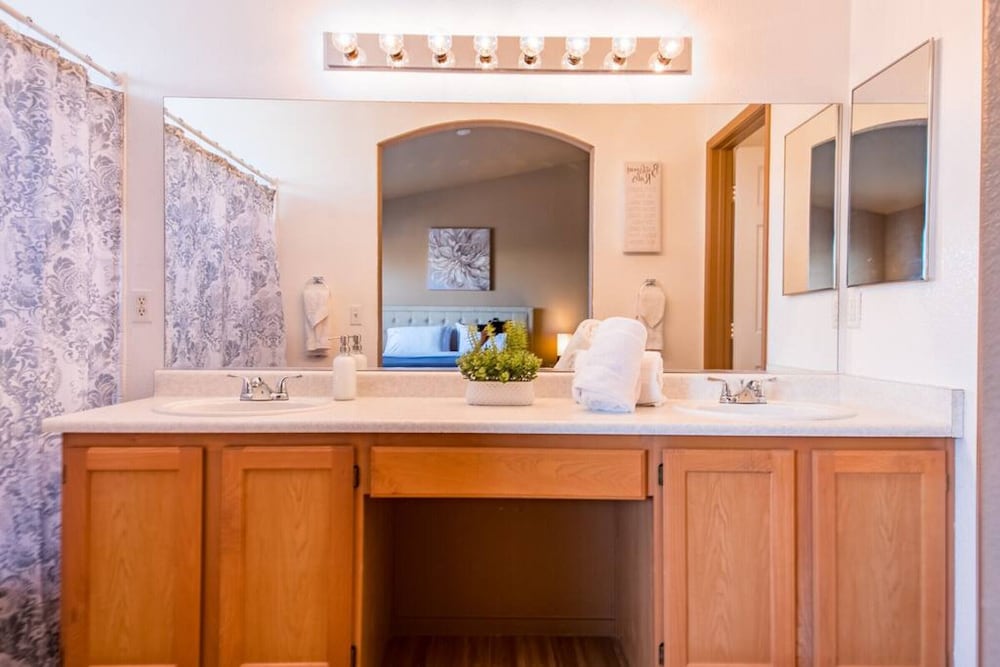 Drake · The great get away, comfortable, clean and quiet.