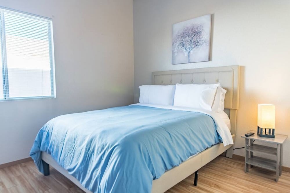 Drake · The great get away, comfortable, clean and quiet.