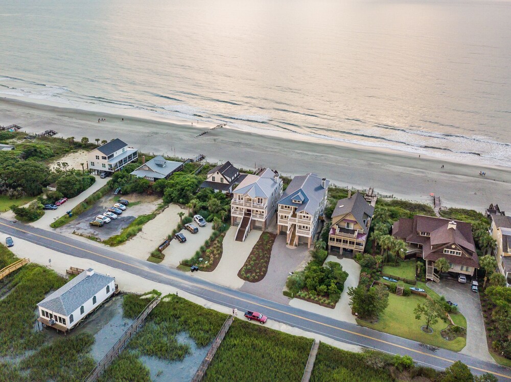 396 Myrtle Ave 6BR 6.5 BATH Pawleys Island New to rental program!  Oceanfront