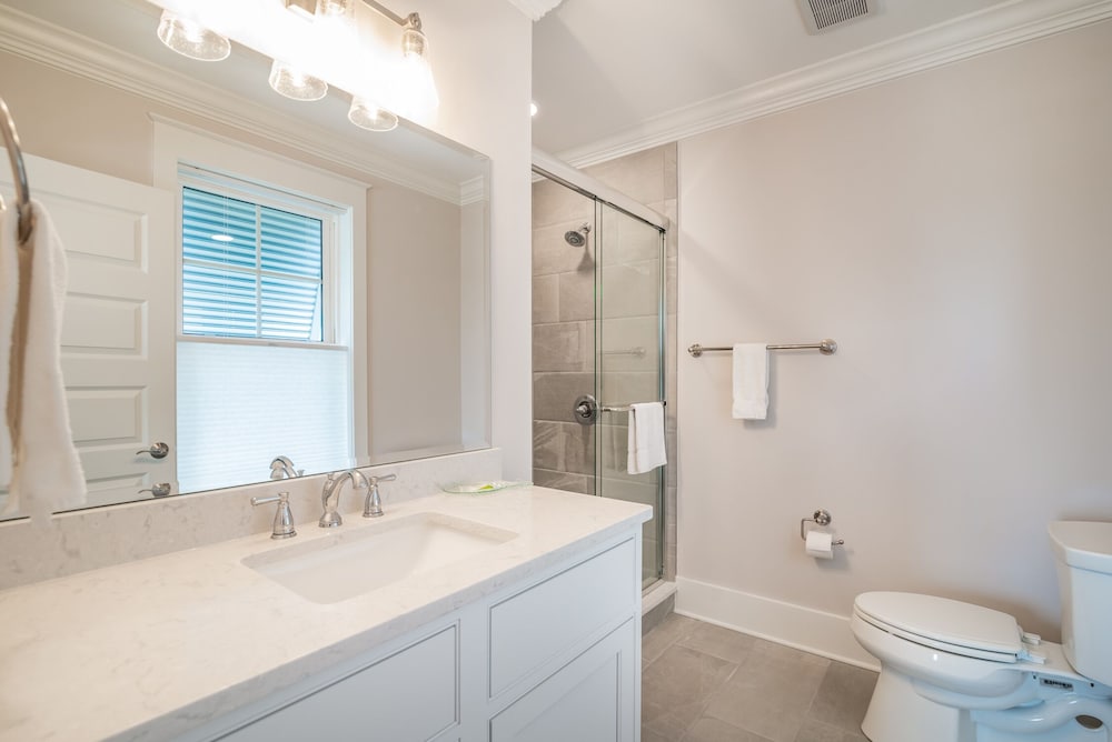 396 Myrtle Ave 6BR 6.5 BATH Pawleys Island New to rental program!  Oceanfront