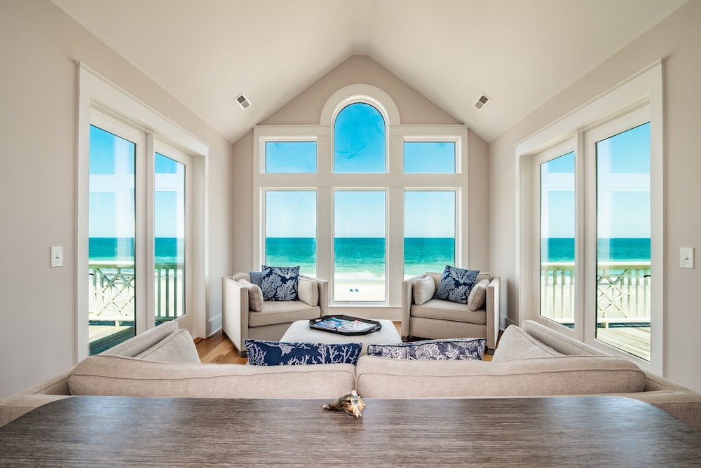 396 Myrtle Ave 6BR 6.5 BATH Pawleys Island New to rental program!  Oceanfront