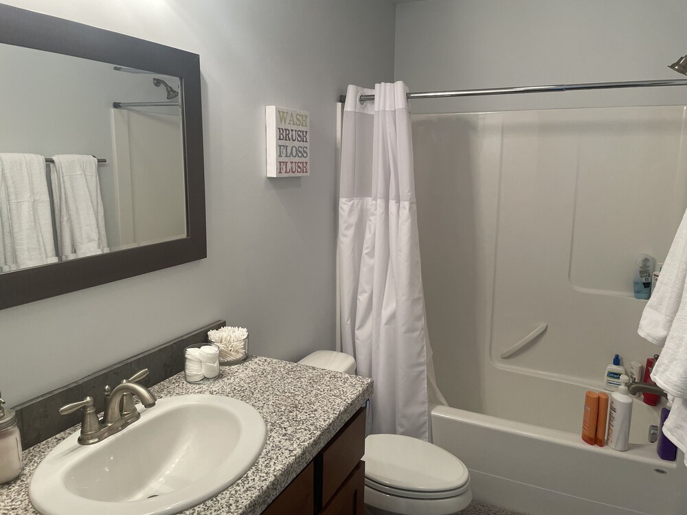 Bozeman Basecamp Full House Backyard Hot Tub Deals & Reviews