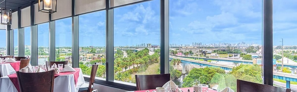 Look No Further! 3 Awesome Units, On-site Pool, Short Drive to Marlins Park!