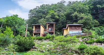 Wonju Chiaksan Gallery Pension