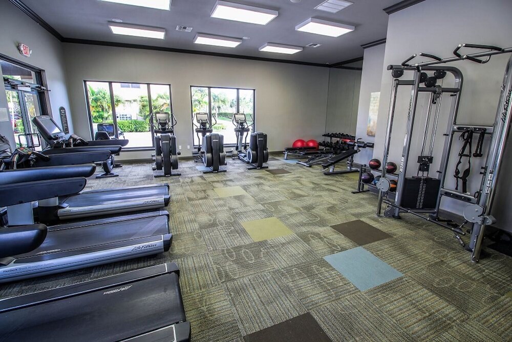 Kasa Delray Beach🏖Resort Pool, Gym + In Unit W/D, Free Parking🏖High Point
