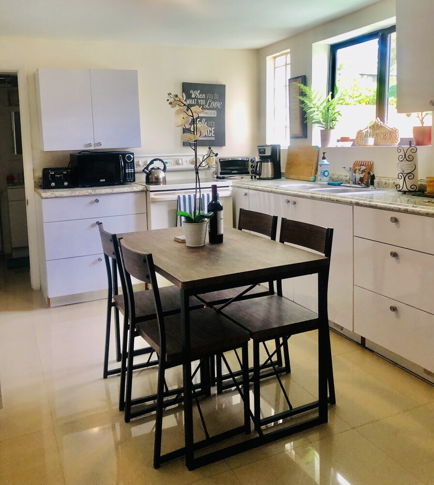 VACATION HOME CLOSE TO BEST PLACES IN MIAMI:DESIGN DISTRICT,WYNWOOD,MIAMI BEACH