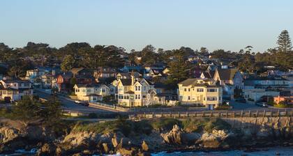 Seven Gables Inn on Monterey Bay, A Kirkwood Collection Property
