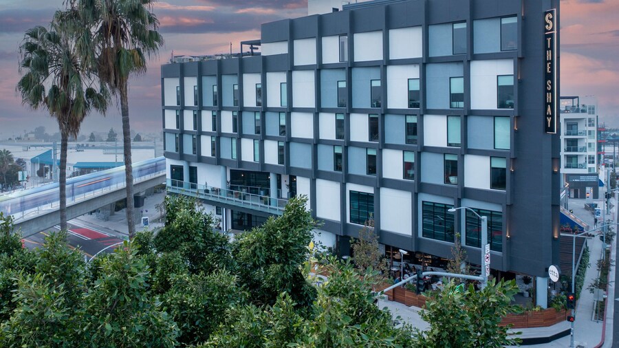 The Shay, a Destination by Hyatt Hotel