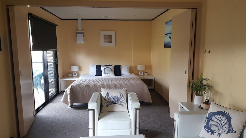 Beach Holiday Apartments Rye