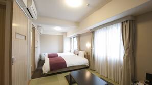 Down comforters, desk, blackout drapes, free WiFi