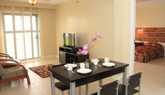 ガーデン ヴィラ ホテル タムニン 口コミ 宿泊料金 予約 エクスペディア ガーデン ヴィラ ホテル タムニン 口コミ 宿泊料金 予約 エクスペディア