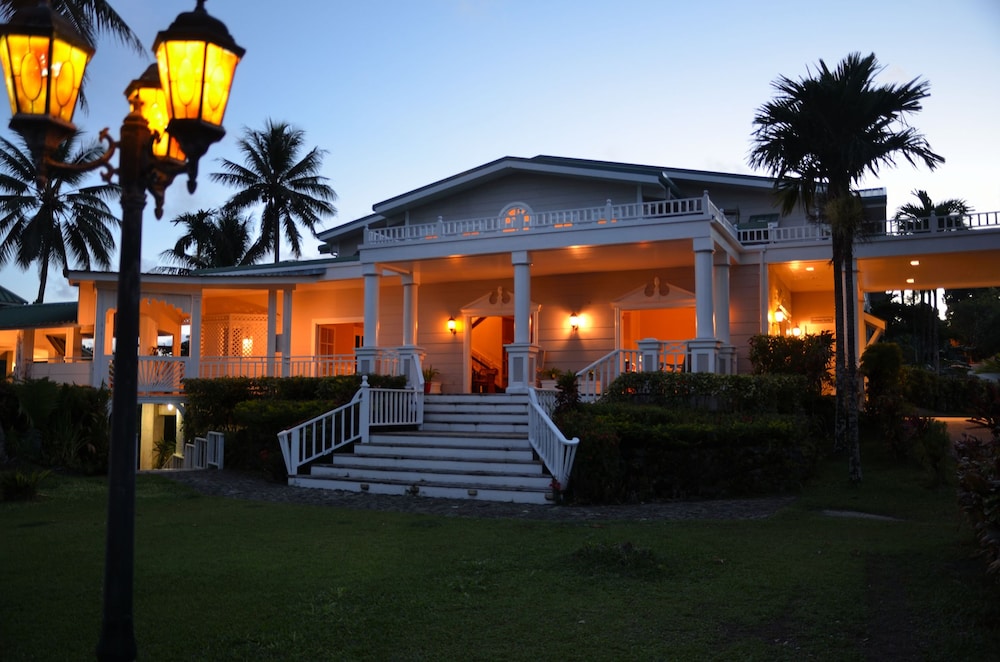 Yap Pacific Dive Resort in Colonia, Micronesia