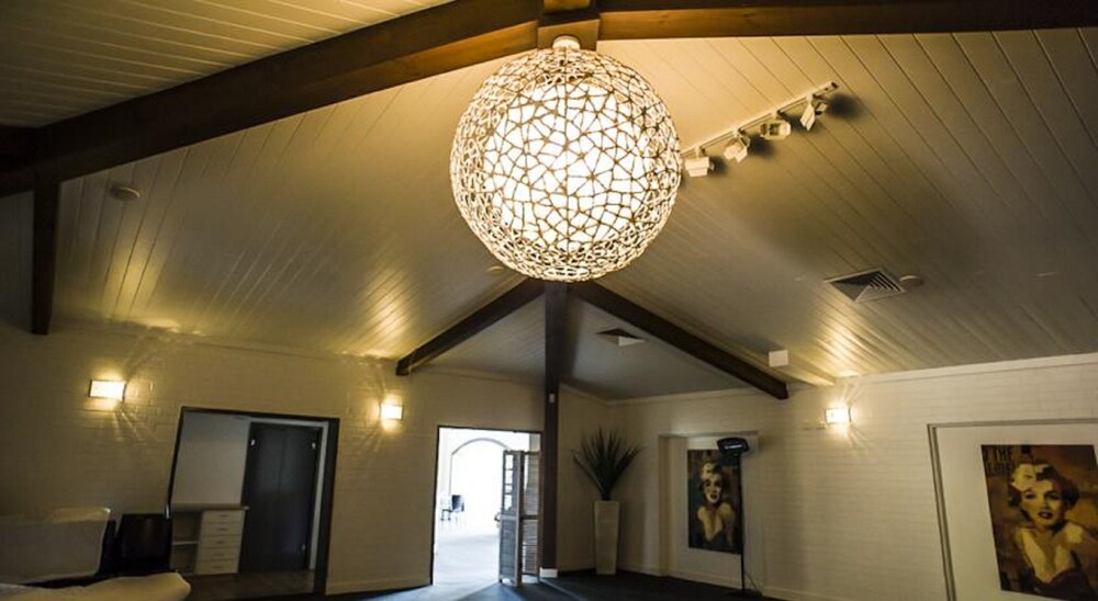 Hotel Gracelands