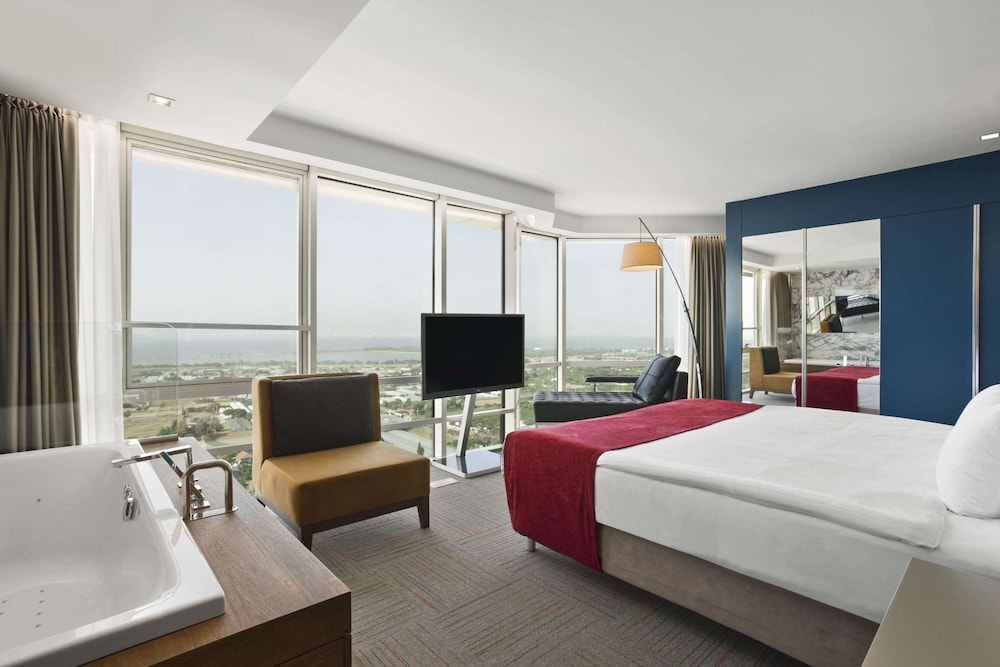 Room, Ramada Encore by Wyndham Izmir