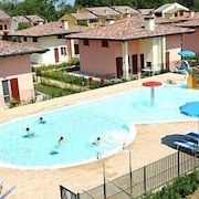 10 Best Hotels With Bars In Lidi Ferraresi For 2019 Expedia