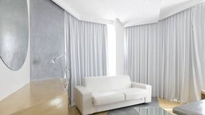 Biancheria da letto di alta qualità, minibar, una cassaforte in camera